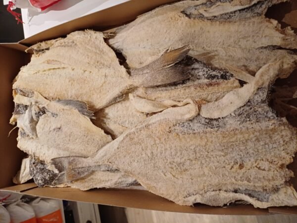 poisson sale ambassade 3kg